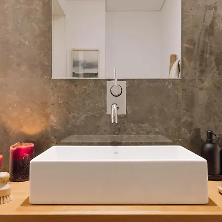 Galera - 2 Bedrooms, Pool And Gym In Lapa * Lisboa